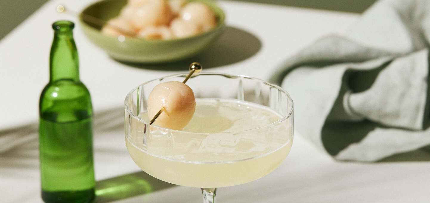 Hero LYCHEE MARTINI